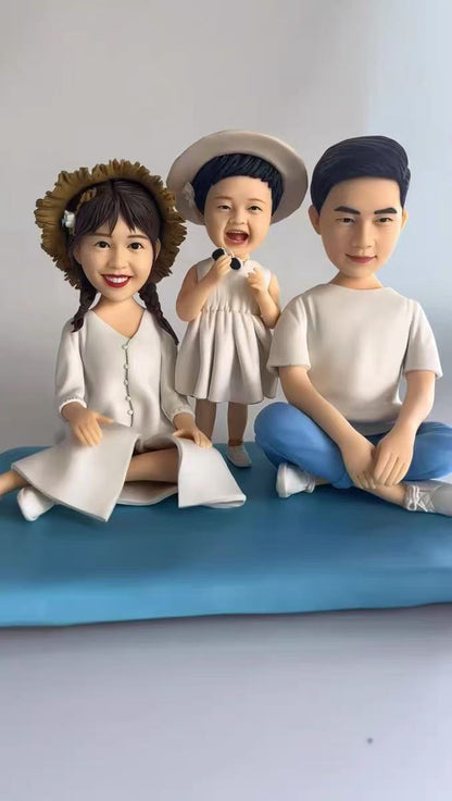 Customizable three Bobbleheads